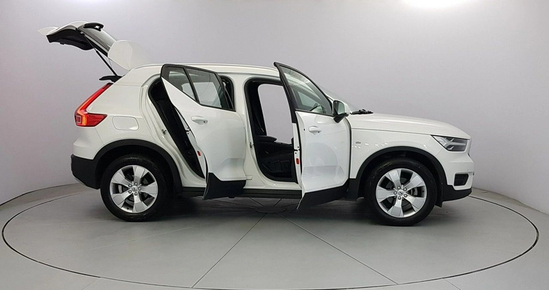 Volvo XC 40 cena 122900 przebieg: 94000, rok produkcji 2021 z Wąchock małe 631